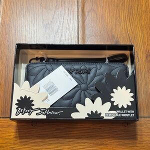 Betsey Johnson Black Quilted Wristlet Wallet